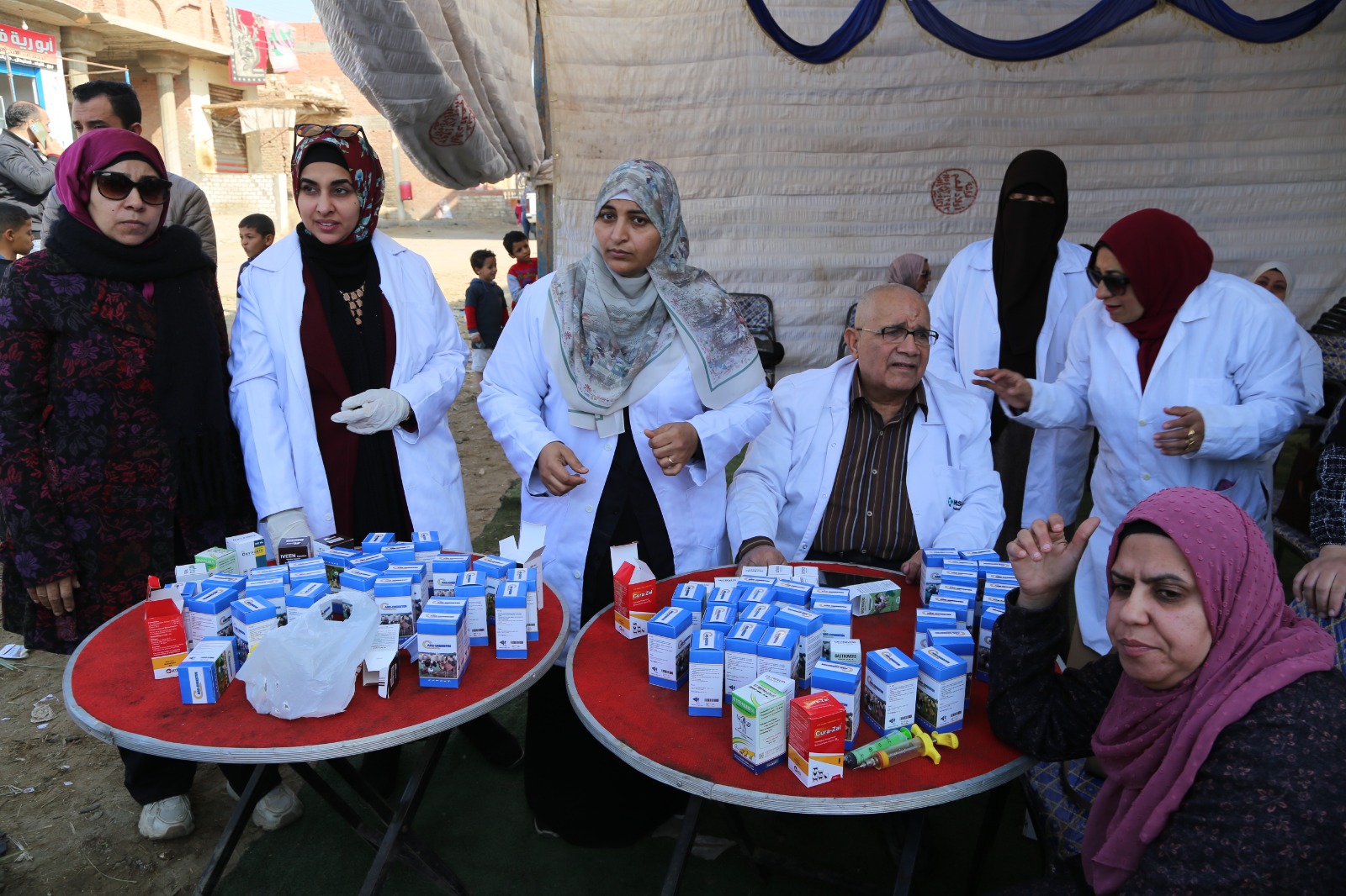 لدعم صغار المربين، القافلة البيطرية تقدم خدمات الكشف والعلاج لـ ٢٨٣٣ حالة بيطرية بوحدة خليفة يونس مركز طامية