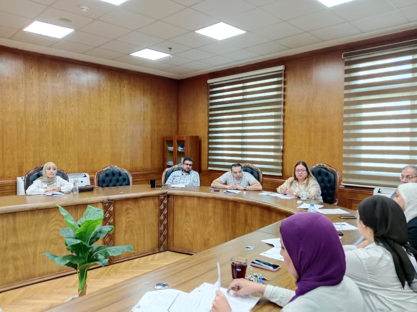 انعقاد مجلس كلية طب الأسنان بجلستة رقم (90)
