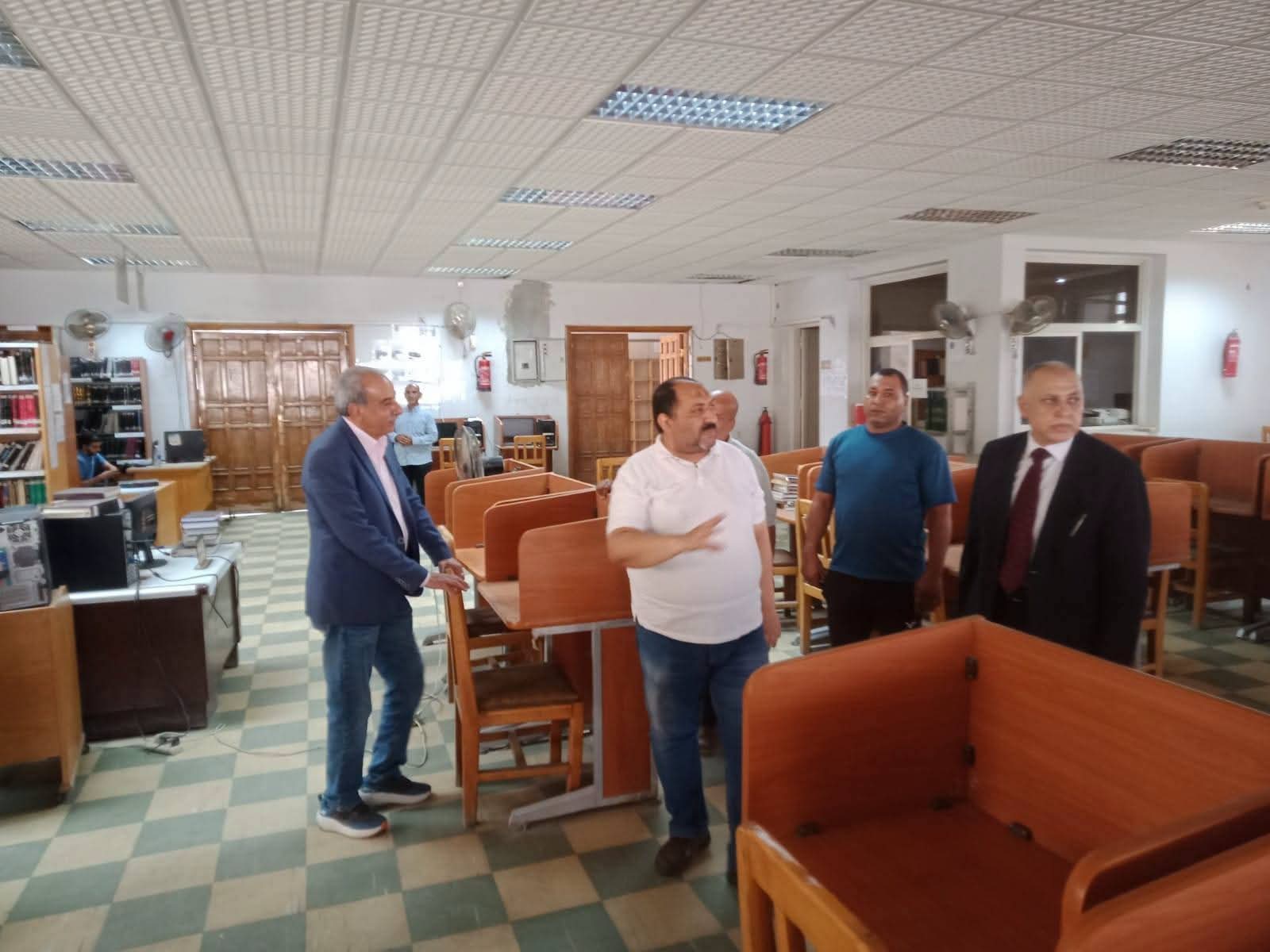 جولة تفقدية لعميد كلية دار العلوم لمتابعة جاهزية الكلية واحتياجات الصيانة
