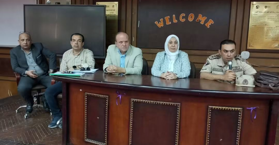  ندوة تعريفية بكلية الطب لطلبة وطالبات الفرق الاولى والثانية للتربية العسكرية
