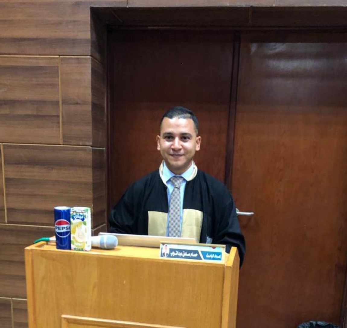 مناقشة رسالة الدكتوراه الخاصة بالدارس / حسام صادق عبد التواب صادق بقسم الدراسات الجغرافية