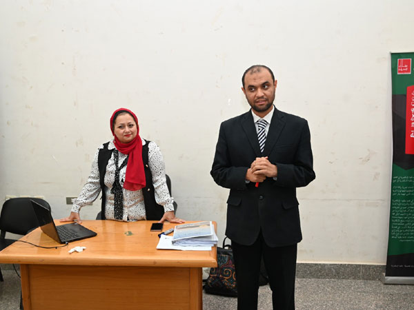 برنامج تدريبي للتثقيف وبناء القدرات في مجال حقوق الإنسان 