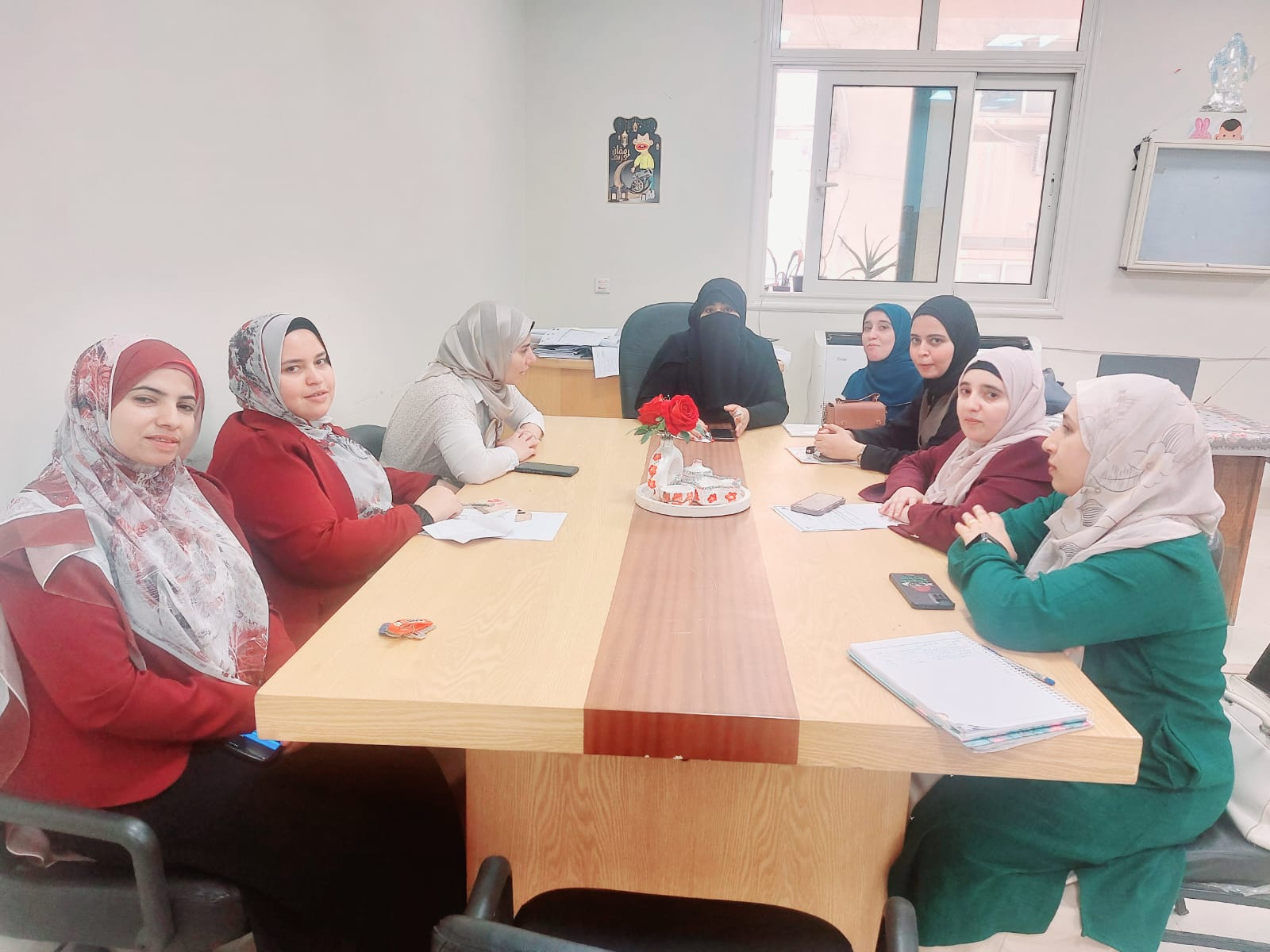 إجتماع لجنة الاستبيانات برئاسة د. دعاء كامل