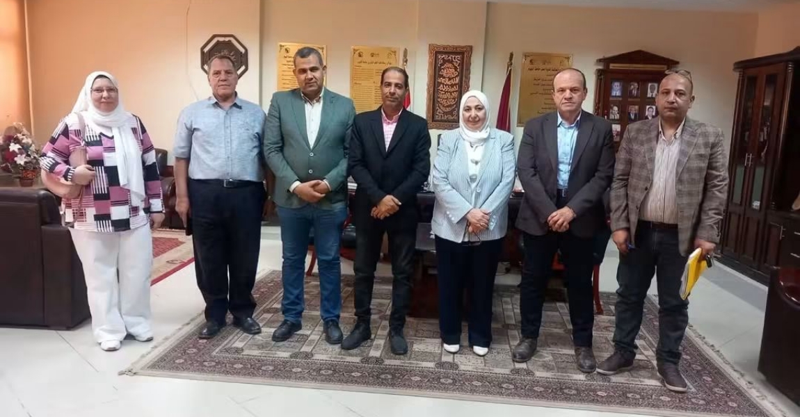 مركز إدارة الأزمات والكوارث بالجامعة يتابع جاهزية كلية الطب للتعامل مع الطوارئ. 