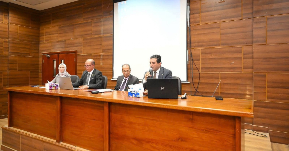جامعة الفيوم: ندوة  "حرب أكتوبر المجيدة - ملحمة النصر واسترداد الكرامة" بمعهد البحوث والدراسات الاستراتيجية لدول حوض النيل 