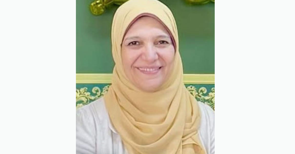 تهنئه عميد كلية الهندسة للأستاذة الدكتور/ مهجه إمام امبابي - رئيس قسم الهندسه المعماريه