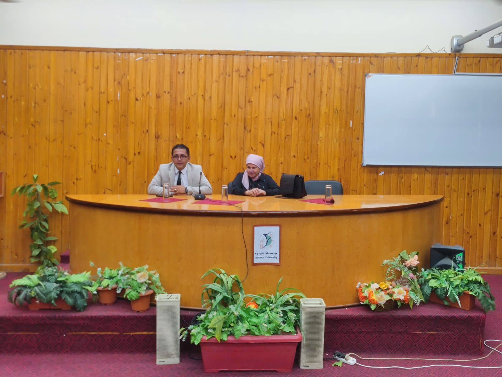 ندوة توعوية حول ترشيد استهلاك الطاقة والمياه في المنشآت الفندقية