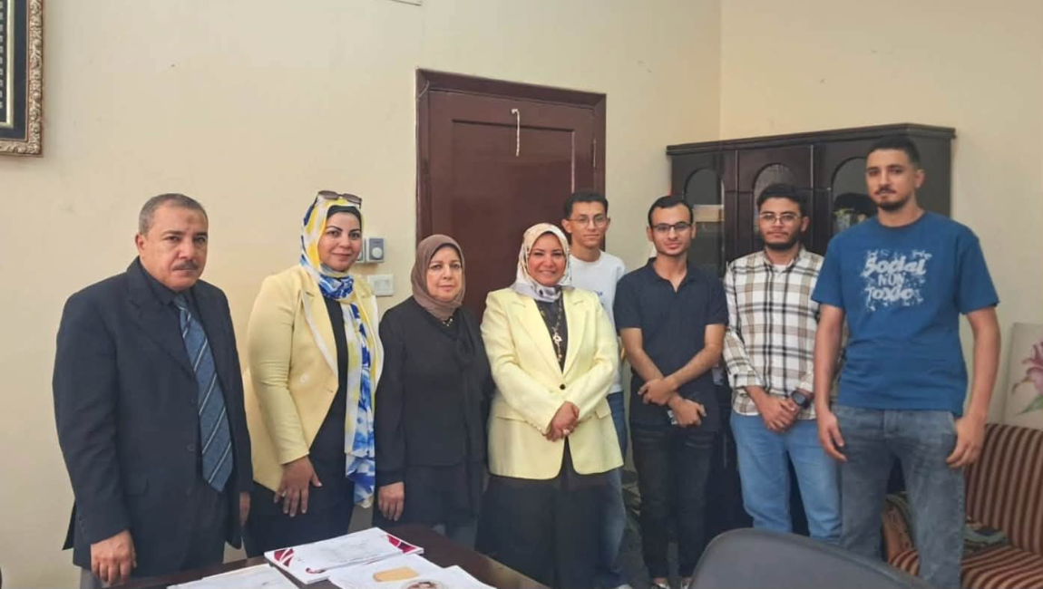إنطلاق فعاليات اليوم الأول للتدريب الميداني لطلاب الفرقة الرابعة بكلية الألسن.