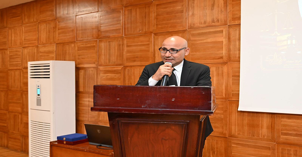 نظمت كلية طب الاسنان ندوة بعنوان الطبيب ما له وما علية 