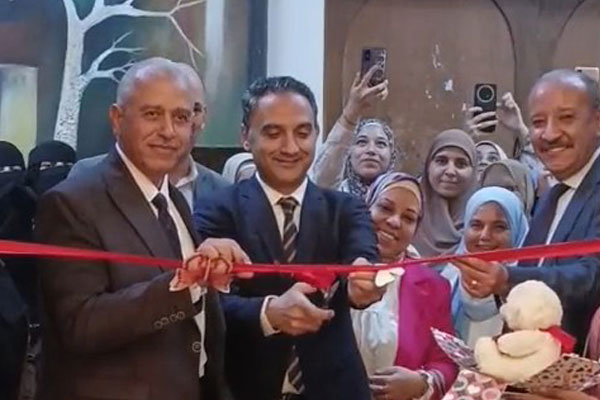   معرض فني بعنوان " أنامل واعدة " بكلية التربية النوعية