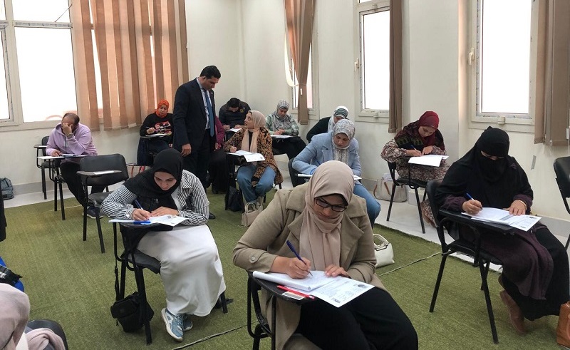 عميد المعهد يتفقد لجان امتحانات الفصل الدراسي الأول للعام الجامعي 2025-2026