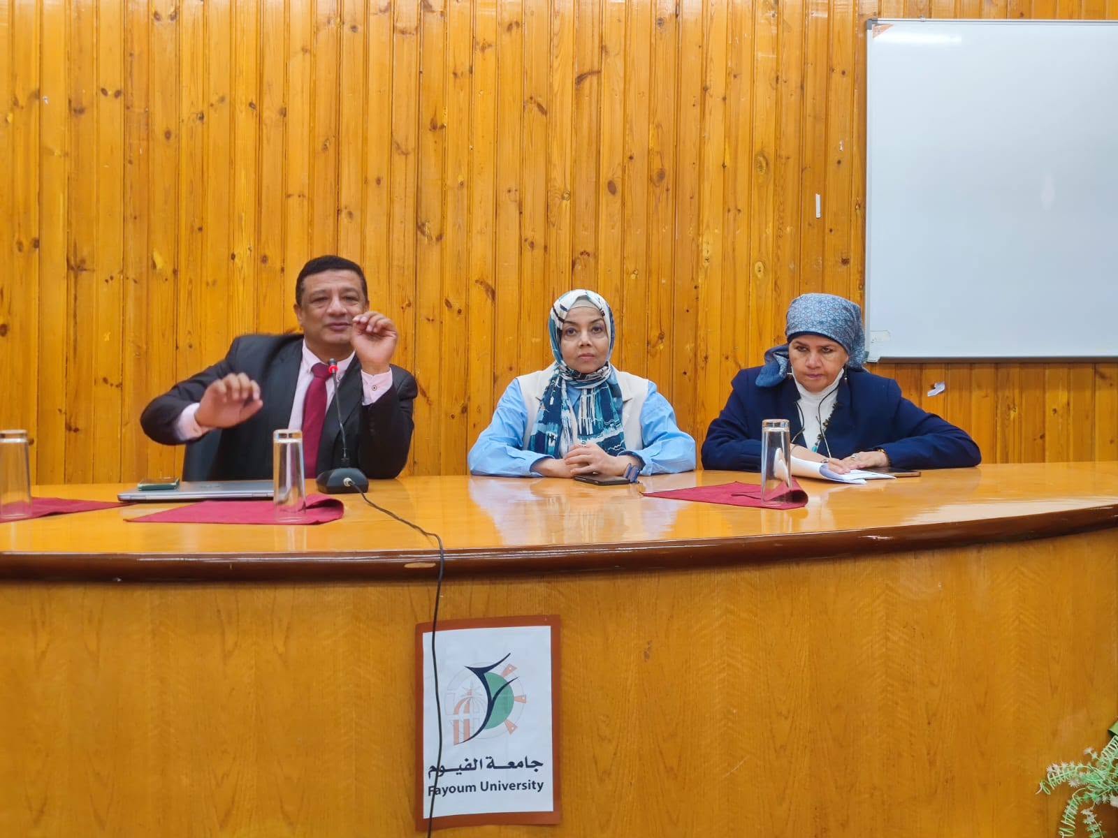 ندوة توعوية حول تدوير المخلفات بالمنشآت السياحية والفندقية