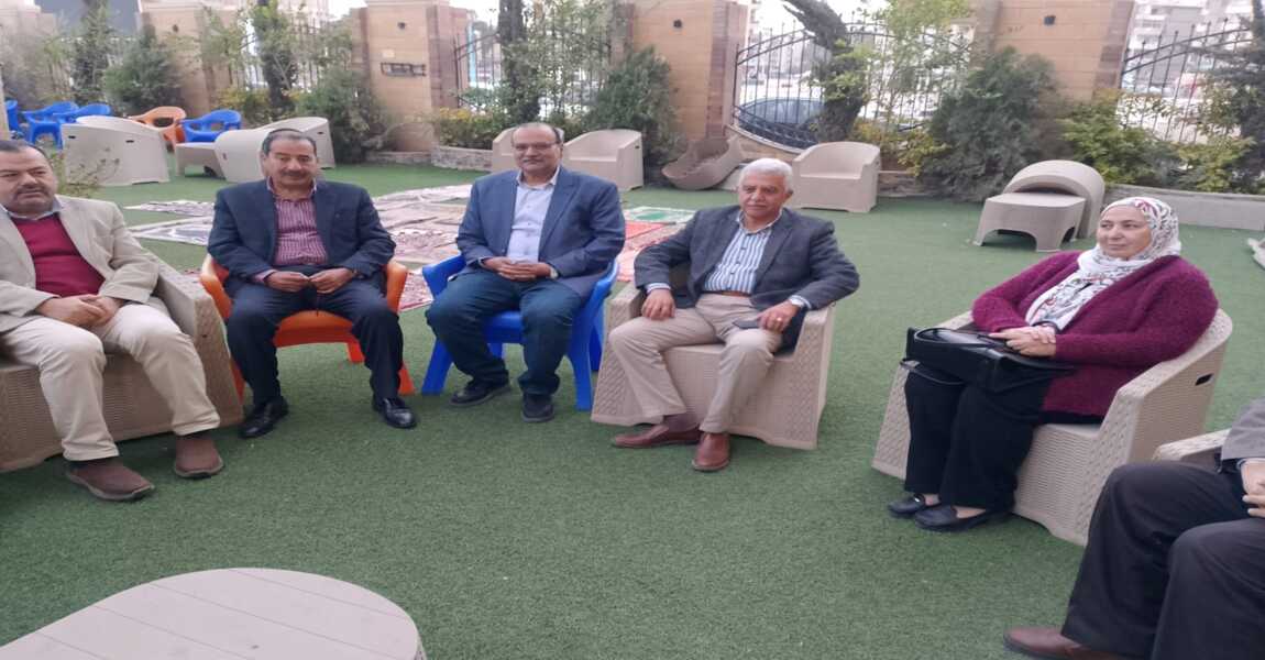 الإفطار الجماعى لأعضاء الجهاز الإداري بكلية الطب