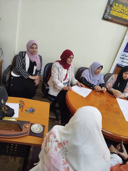 سمينار طارئ بقسم الإدارة التربوية وسياسات التعليم