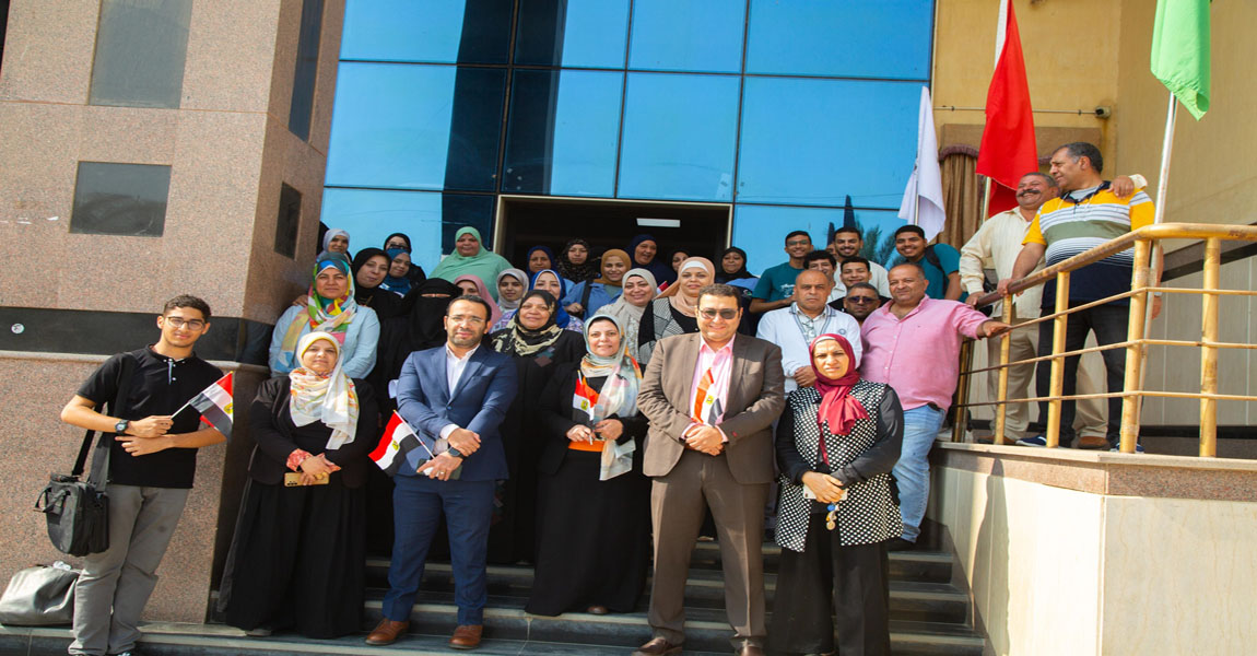 مشاركة كلية الحاسبات والذكاء الاصطناعى بجامعة الفيوم فى العملية الانتخابية 