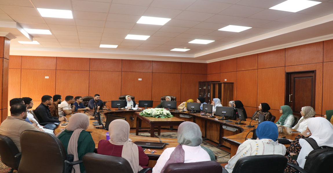 عميد الكلية يجتمع مع السادة معاوني أعضاء هيئة التدريس