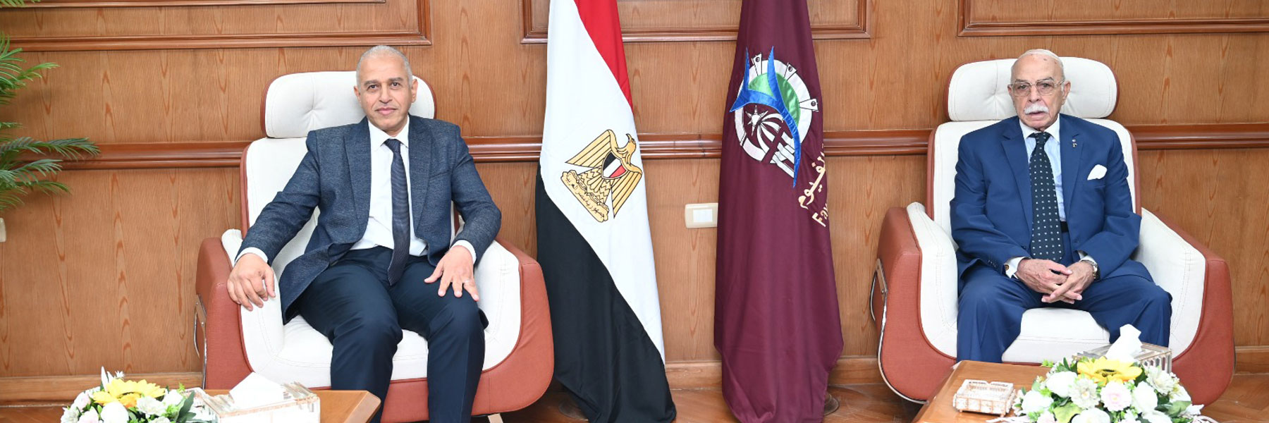 رئيس جامعة الفيوم يستقبل أعضاء لجان "اختبارات تأهيلي الدكتوراه" بكلية علوم الرياضة