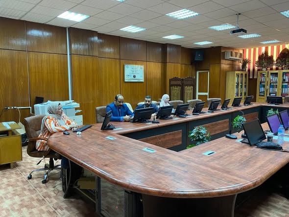 تواصل فاعليات دورة إعداد المعلم الجامعي