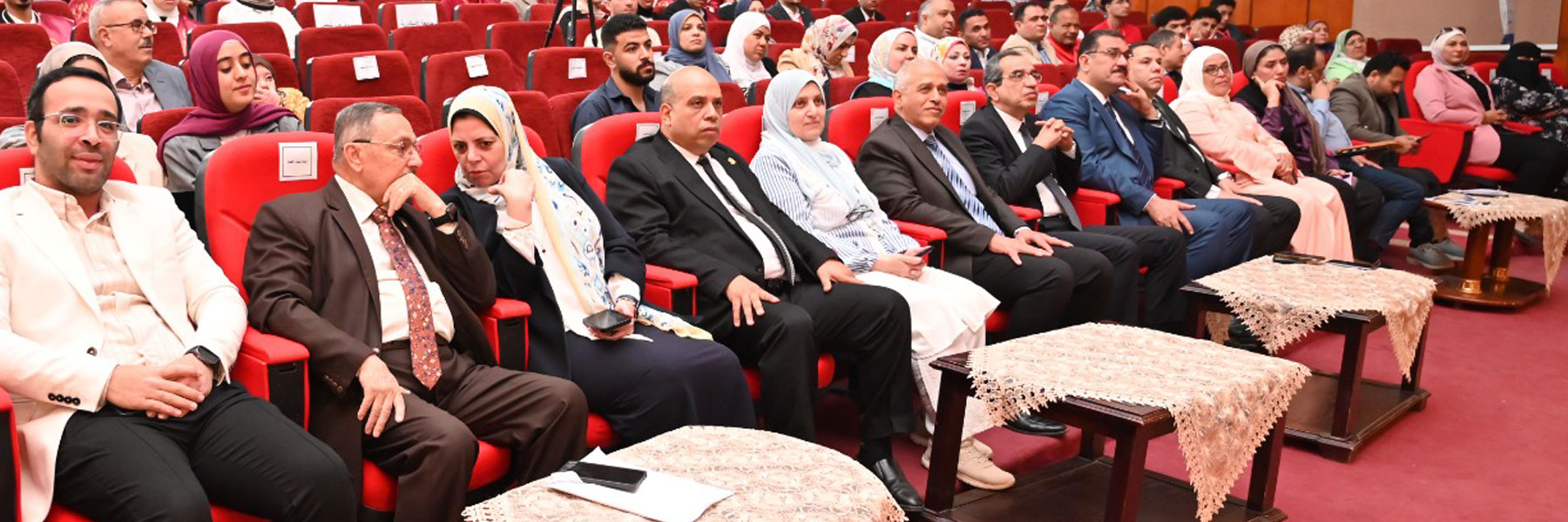 جامعة الفيوم: حفل ختام الملتقى القمي الثاني عشر للطالب والطالبة المثاليين والملتقى القمي الخامس لمبادرة "سفراء النوايا الحسنة" على مستوى الجامعات المصرية