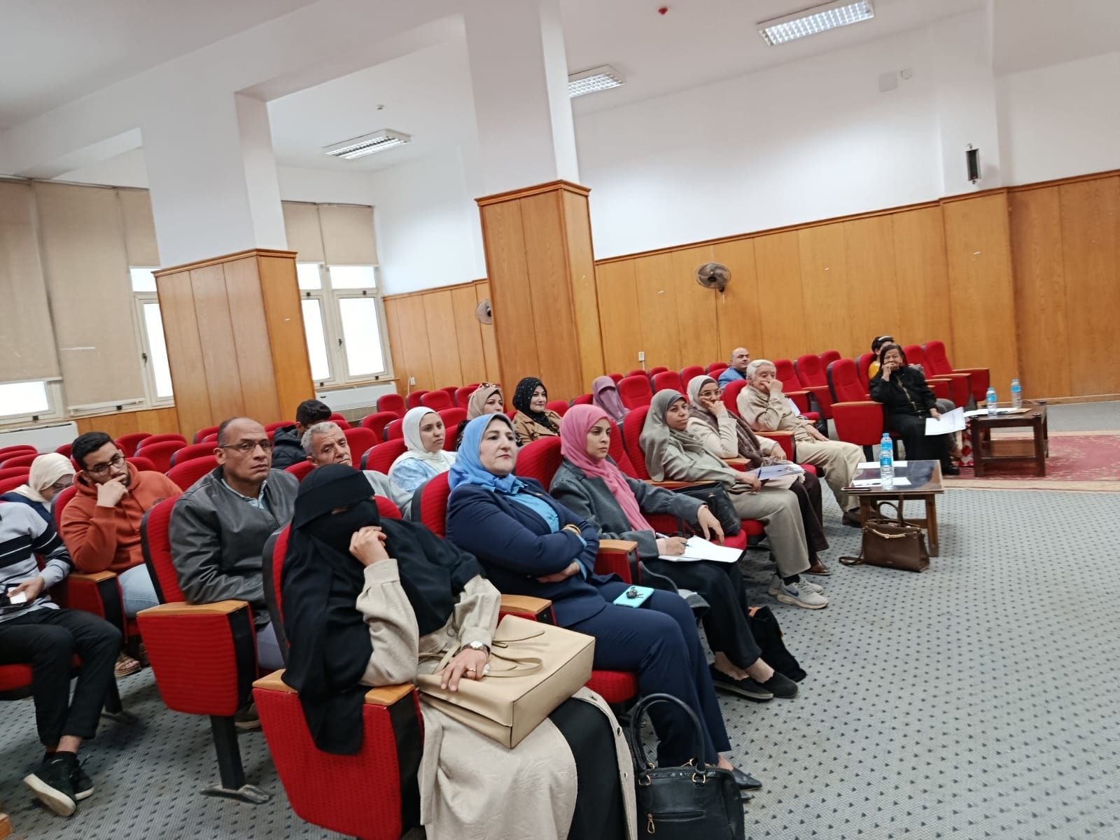 لقاء الأطراف المجتمعية لبرنامج علم الاجتماع – كلية الآداب، جامعة الفيوم