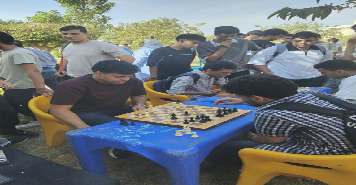 مشاركة كلية طب الاسنان  بمسابقة دورى الشطرنج على مستوى الجامعة 