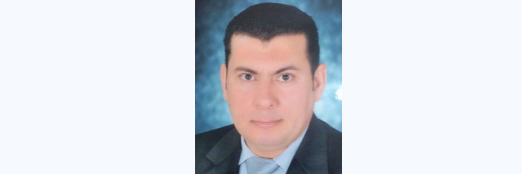 تعيين الأستاذ الدكتور أحمد محمد أبو ريه عميدا لكلية الآداب