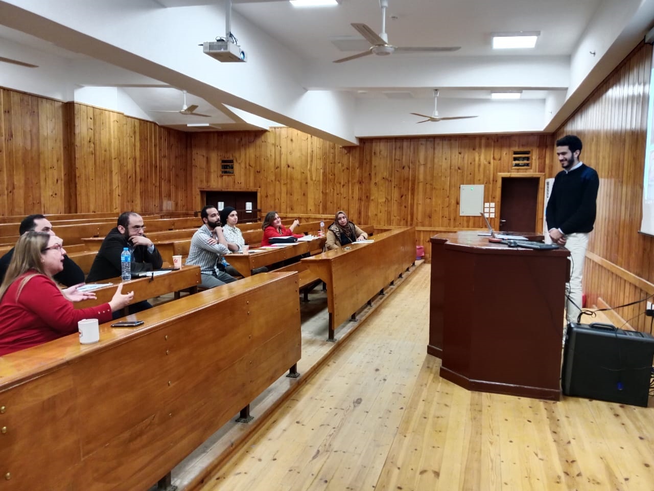 انعقاد امتحانات الفرقه النهائية بنمط (العيادات الشامله للرعاية) بكلية طب الفم والأسنان 