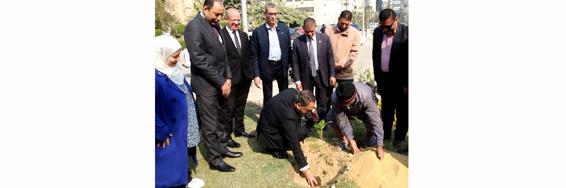   جامعة الفيوم تحتفل بيوم البيئة الوطني تحت شعار "مصر خضراء مستدامة .. نحو اقتصاد دائري وتحول أخضر عادل"