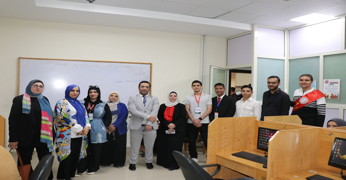 مسابقة الطالب المثالى بمشاركة كلية الحاسبات.