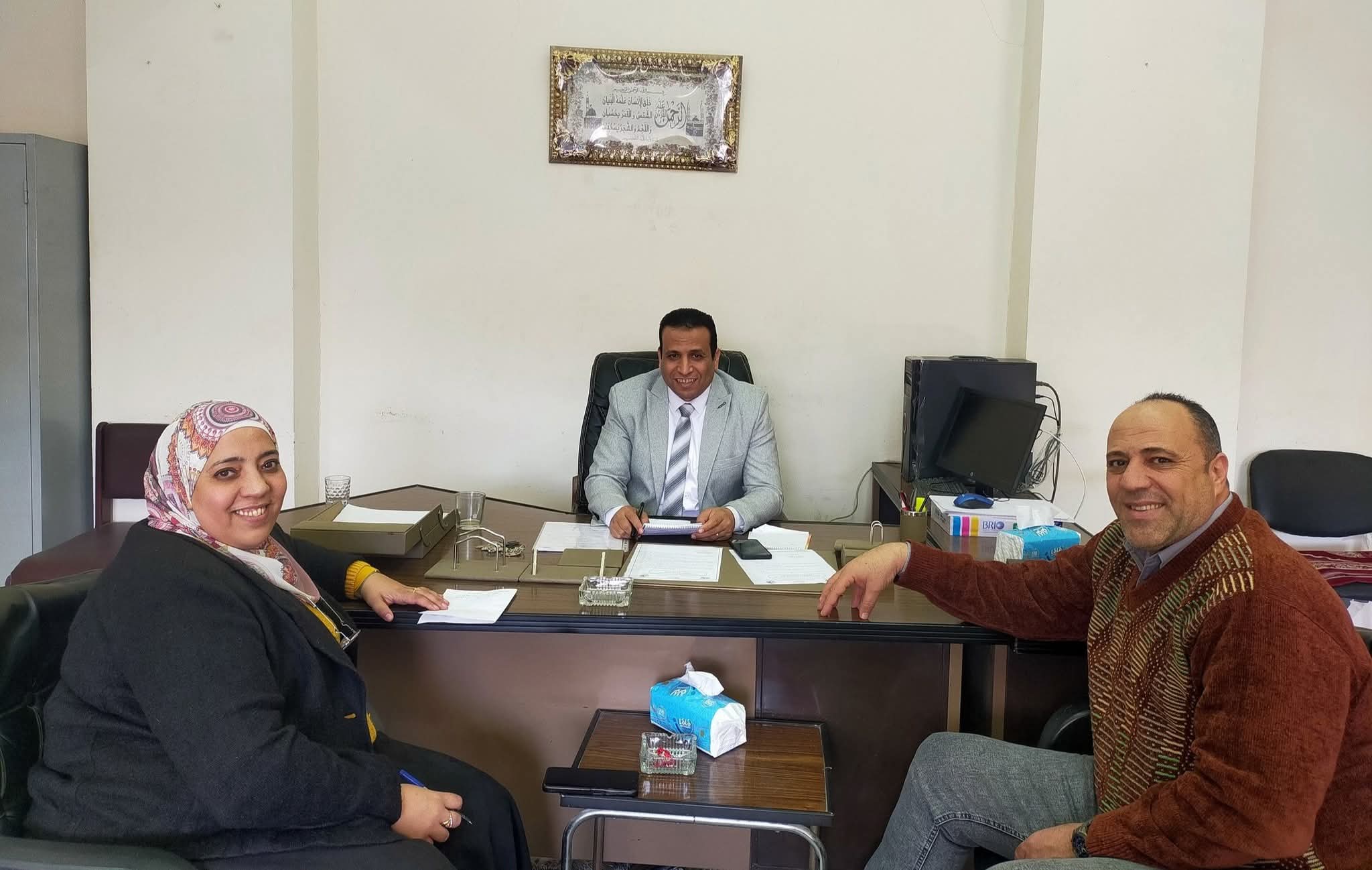 عقد اجتماع لبحث إمكانيات الكلية لمجابهة الطوارئ والأزمات