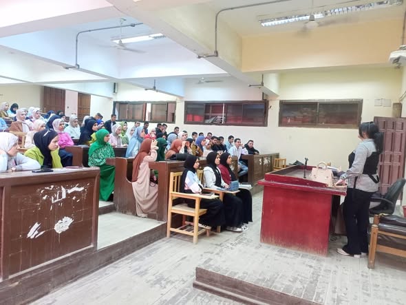 ندوة تعريفية بوحدة إدارة الأزمات والكوارث