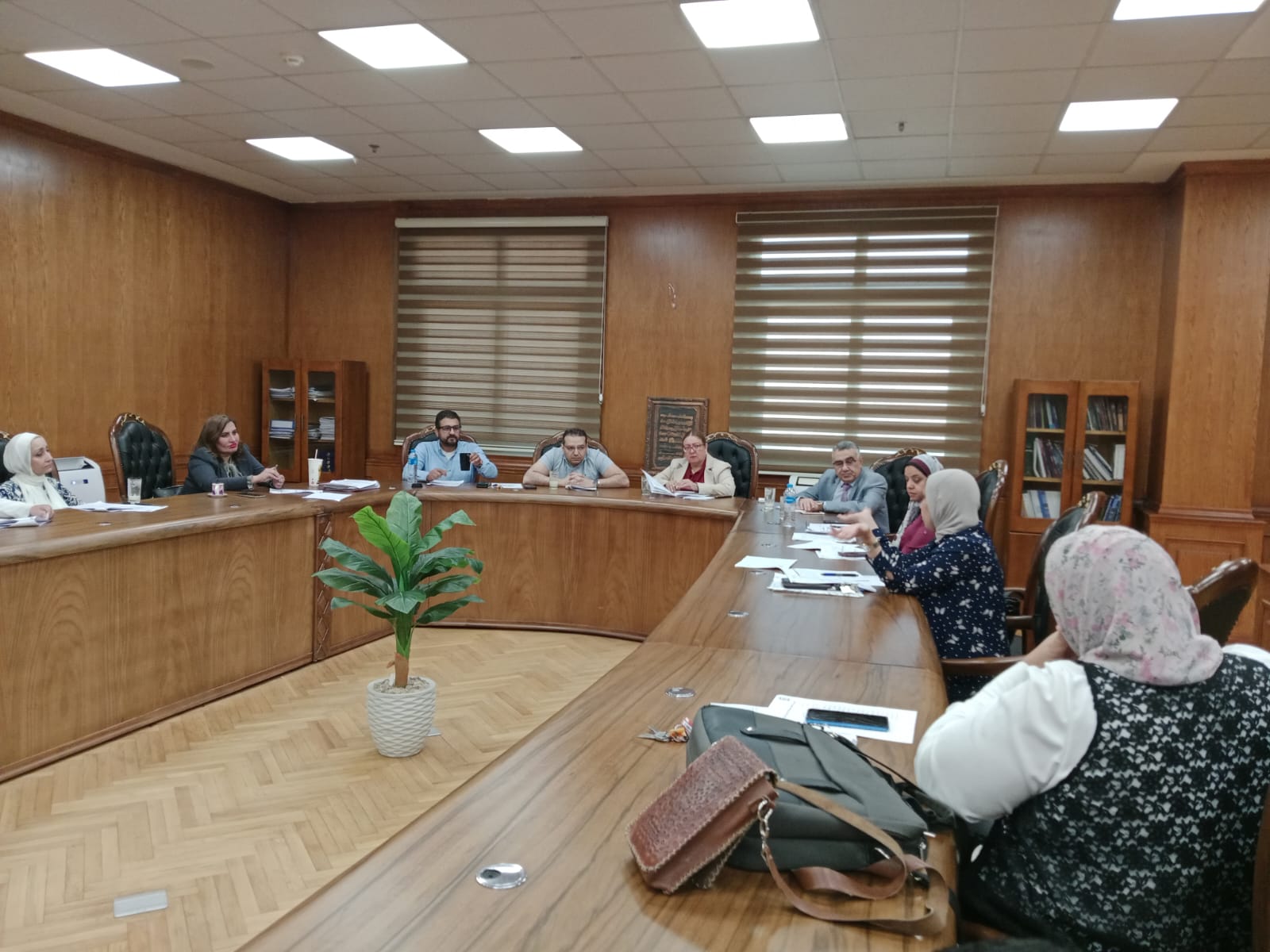 انعقاد مجلس كلية طب الاسنان بجلستة رقم  (87 )