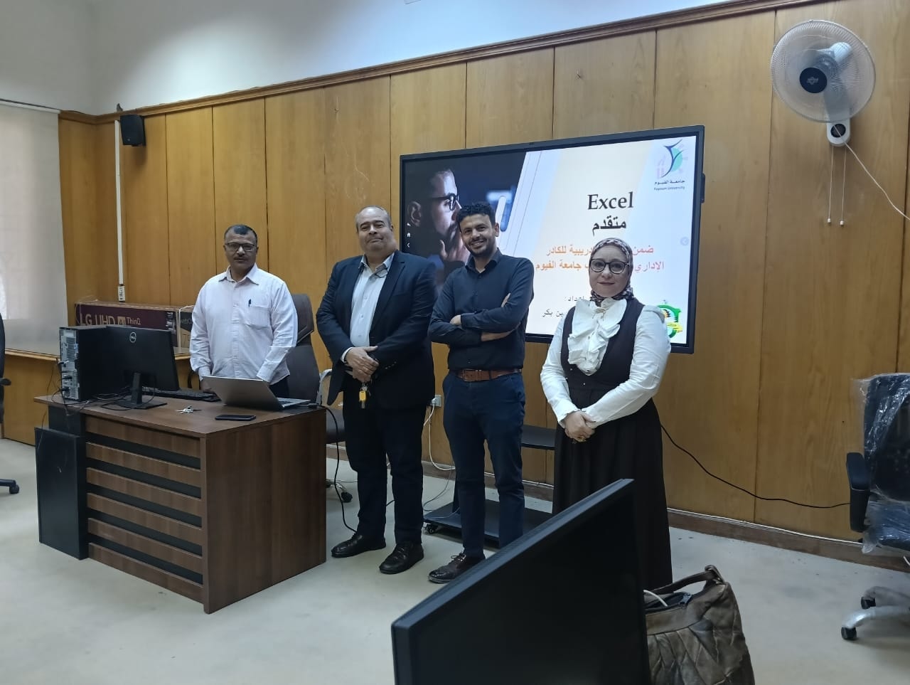 كلية الآداب بجامعة الفيوم تنظم ندوة متخصصة في "Excel المتقدم" لرفع كفاءة الجهاز الإداري والأكاديمي