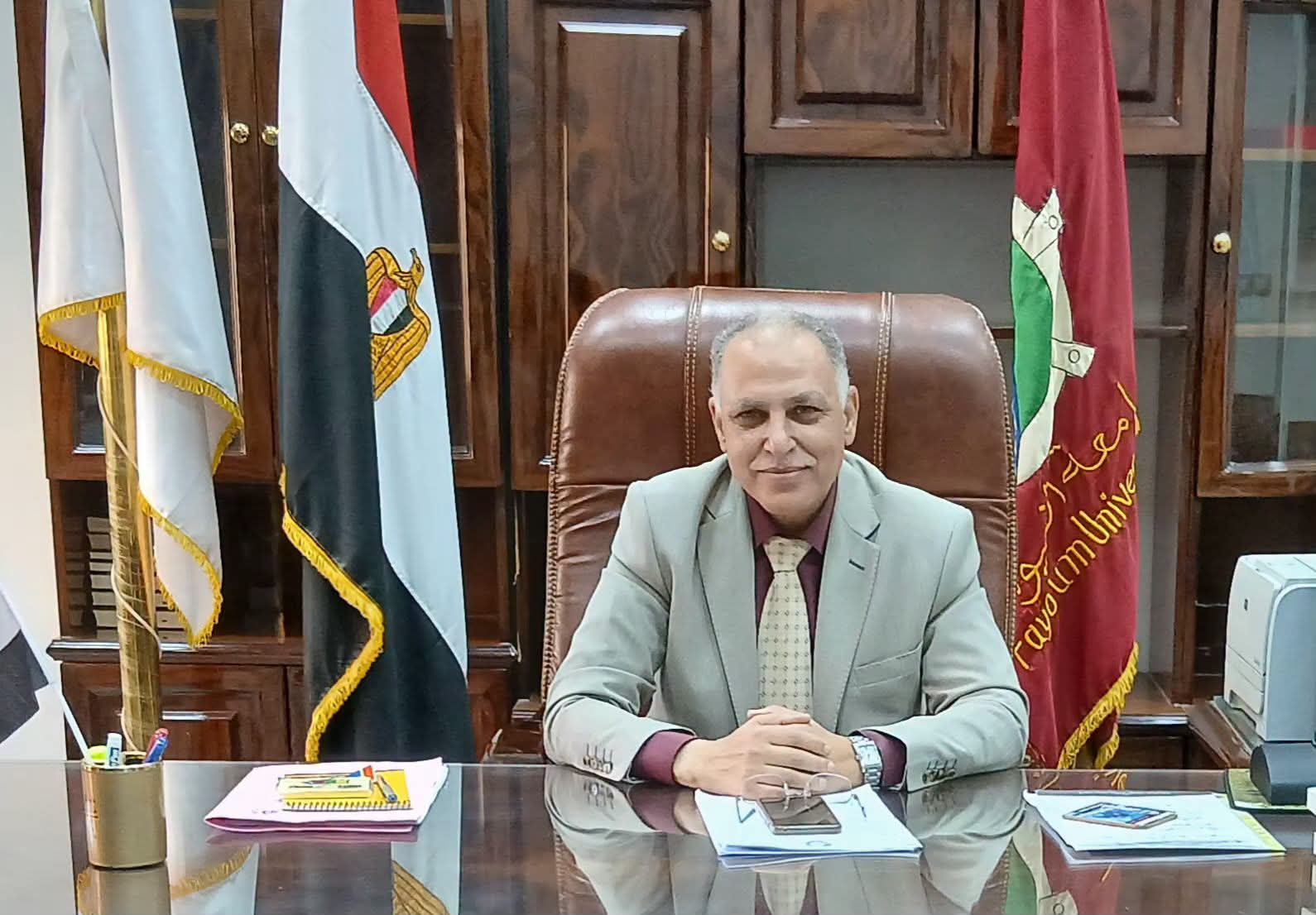 تهنئة عميد الكلية بمناسبة بدء العام الدراسي الجديد ٢٠٢٦-٢٠٢٧م