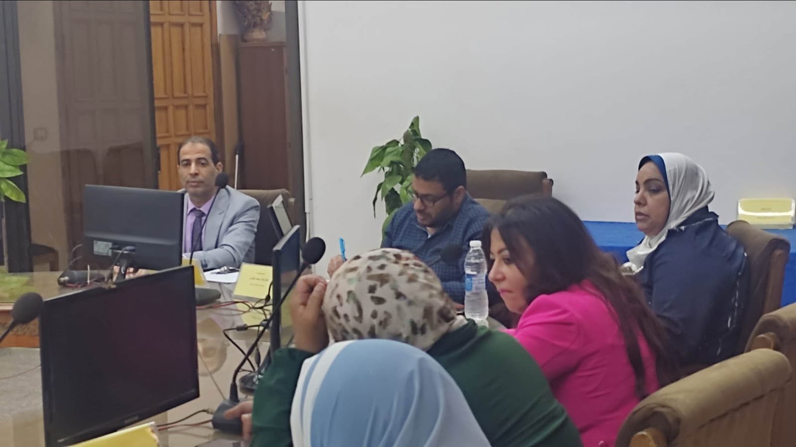 انعقاد لجنة السلامة والصحة المهنية بكلية السياحة والفنادق – جامعة الفيوم