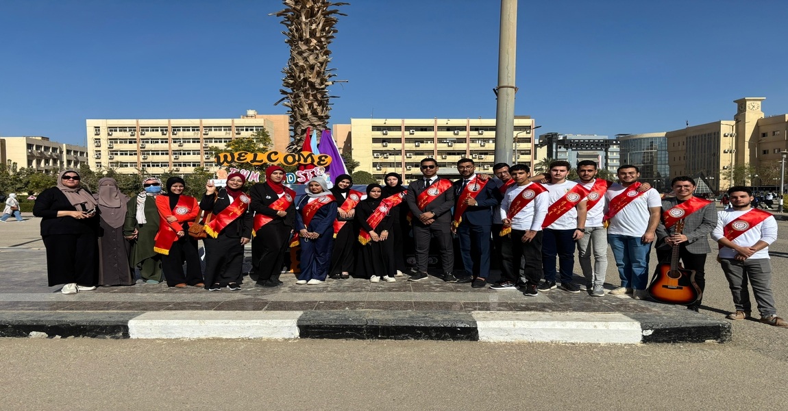 مشاركة كلية الطب بمهرجان وطابور عرض الأسر الطلابية على مستوي جامعة الفيوم