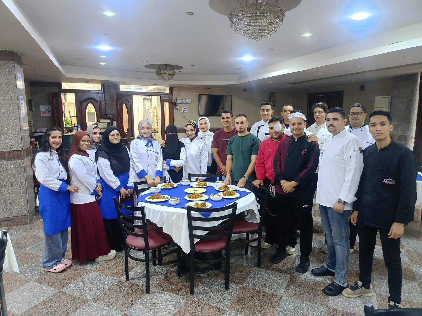 التدريب العملي لمقرر «المطابخ الدولية» يواصل فعالياته بالمطبخ التعليمي بكلية السياحة والفنادق جامعة الفيوم