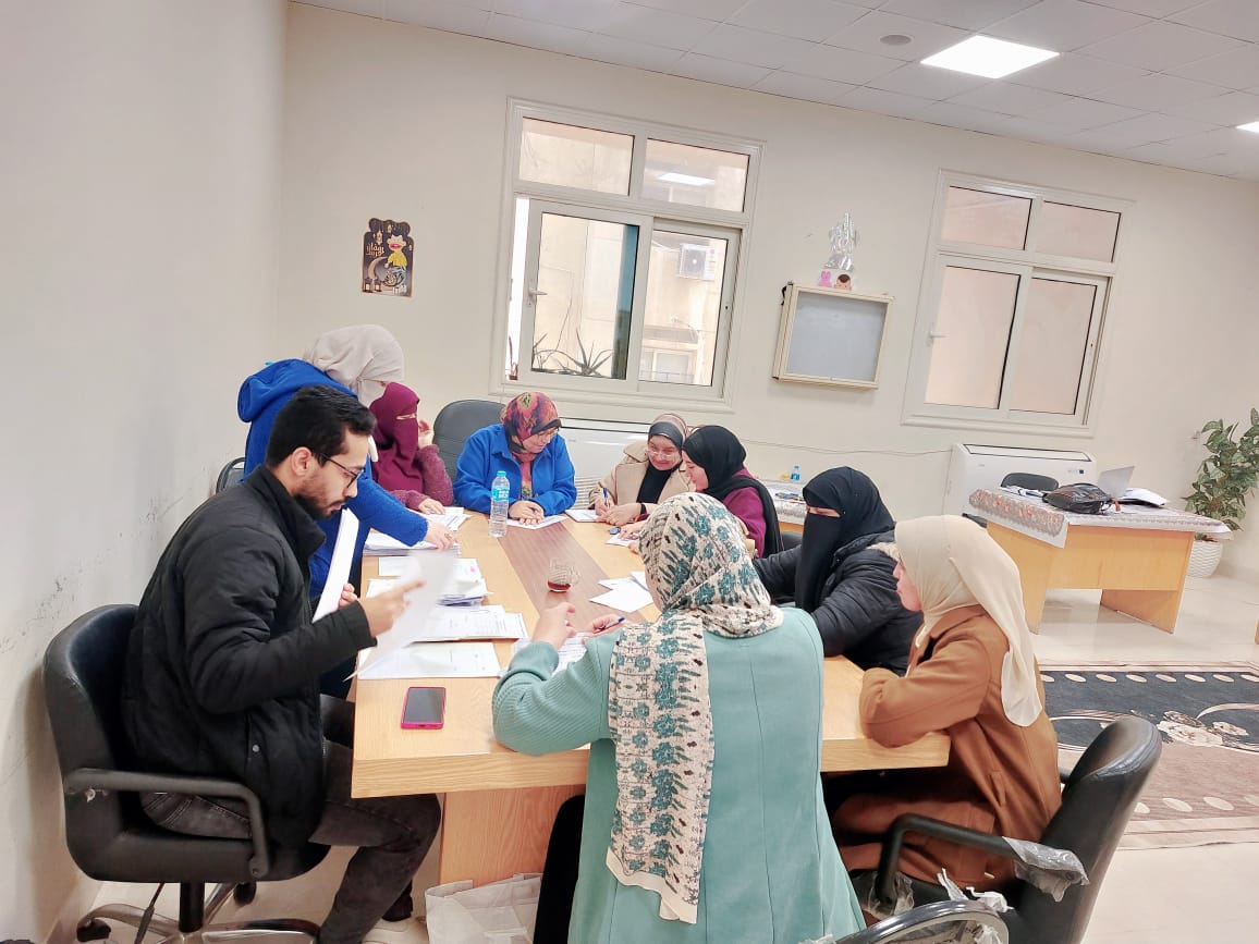 معيار الطلاب والخريجون