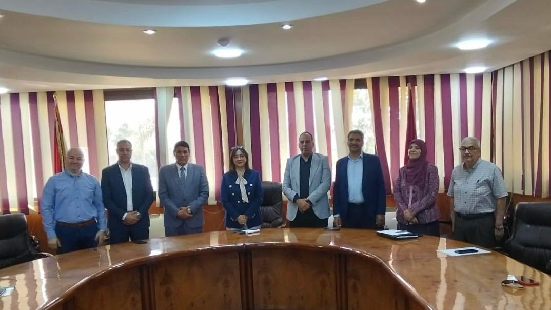 الاجتماع الثاني لبحث آليات ربط البرامج الدراسية باحتياجات سوق العمل 