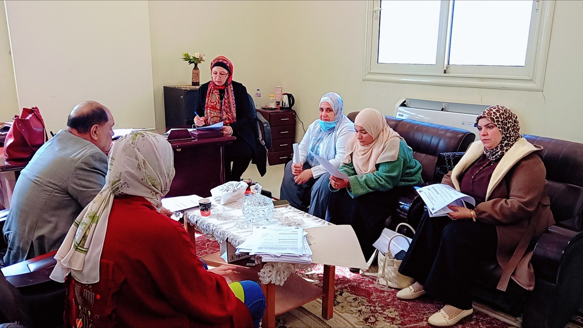 اجتماع لجنة الدراسات العليا والبحوث عن شهر ديسمبر للعام الجامعي 2025-2026 