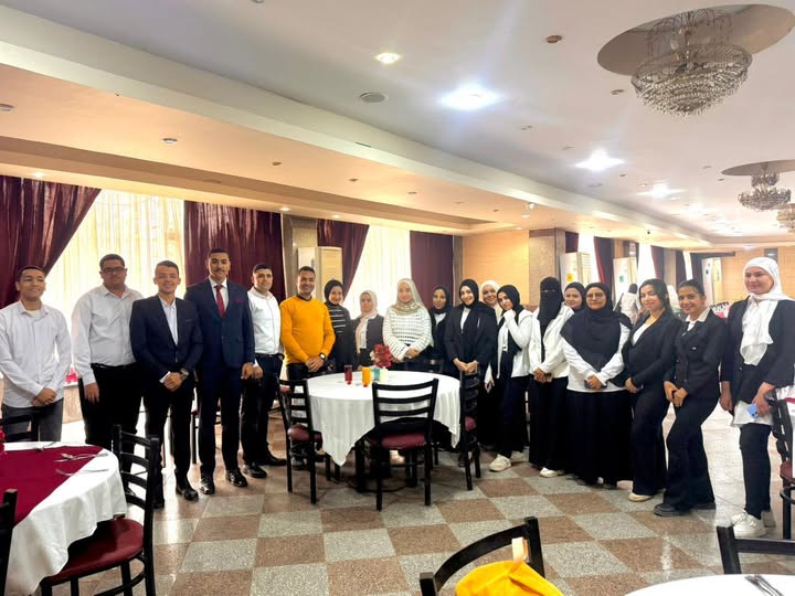 التدريب العملي التطبيقي لمقرر ادارة المطاعم لطلاب المستوى الثاني