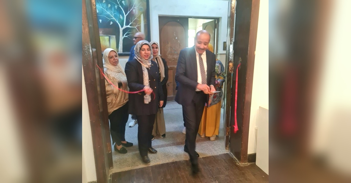 افتتاح معرض فني خاص ( د/ أمل ممدوح عزوز ) تخصص أشغال المعادن 