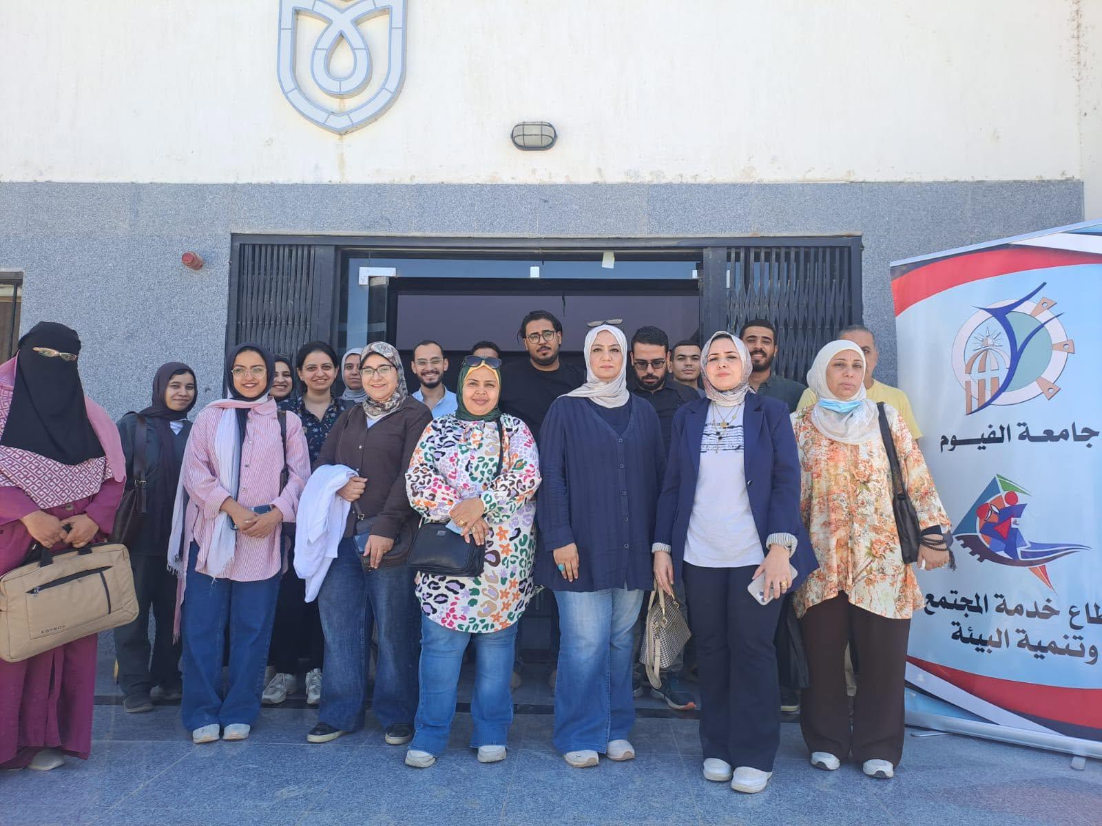 جامعة الفيوم: قافلة شاملة تقدم خدمات الكشف والعلاج لاهالي قرية البرنس مركز اطسا 