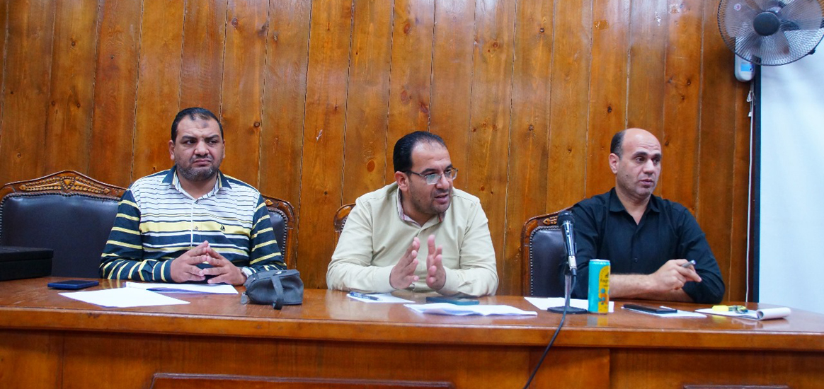   اجتماع مدير وحدة ضمان الجودة ومنسقي زيارة الهيئة القومية مع الهيئة المعاونة استعدادًا لزيارة لجنة الاعتماد