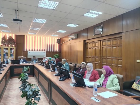 اجتماع مجلس الكلية لشهر ديسمبر ٢٠٢٥.