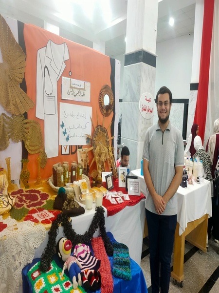   مشاركة كلية الطب بمسابقة ومعرض الصناعات الصغيرة