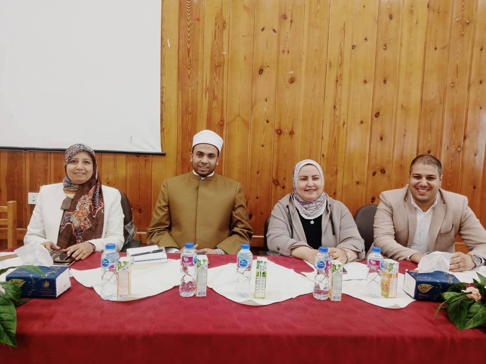 انطلاق فعاليات برنامج الإرشاد الأسري والتنشئة المتوازنة بكلية التربية للطفولة المبكرة 